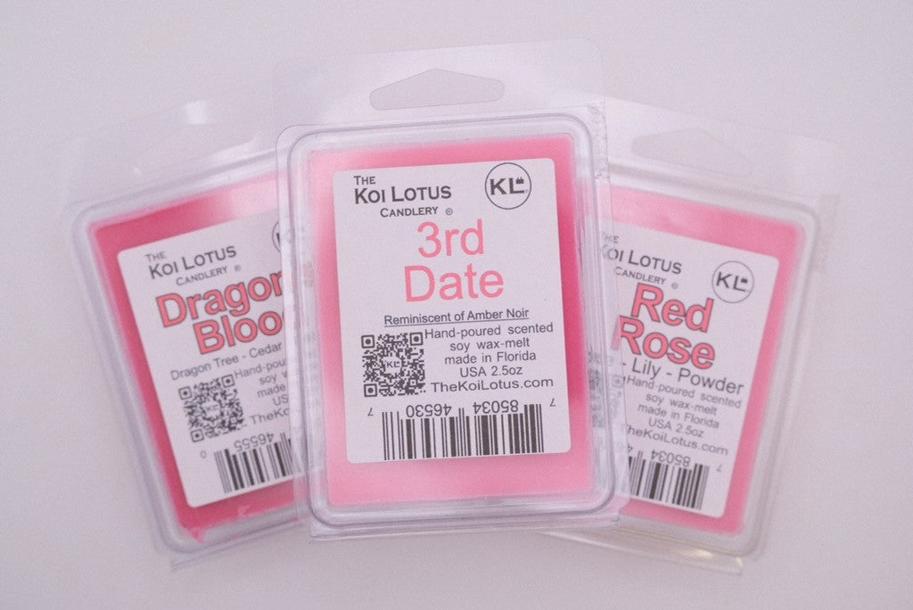 Hand-poured soy wax-melts in 2.5oz clamshell