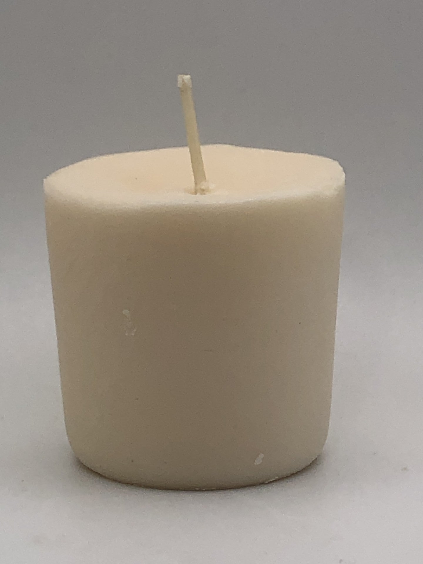essential oil votive candles 2.5oz each