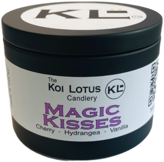 Fragrance oil Candles (Magic Kisses) 8oz tin